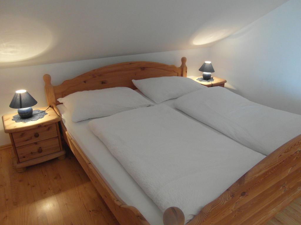 Апартаменты Huberhof Im Almenland Санкт-Катрайн-ам-Оффенэгг Номер фото